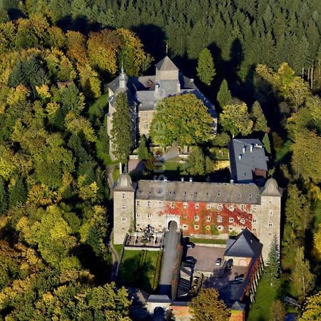 Hotel Und Restaurant Burg Schnellenberg Attendorn Eksteriør billede