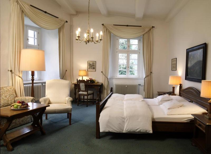 Hotel Und Restaurant Burg Schnellenberg Attendorn Eksteriør billede