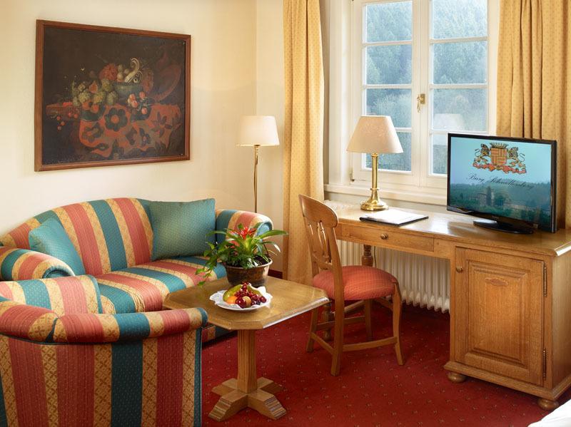 Hotel Und Restaurant Burg Schnellenberg Attendorn Eksteriør billede