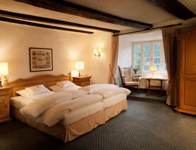 Hotel Und Restaurant Burg Schnellenberg Attendorn Eksteriør billede